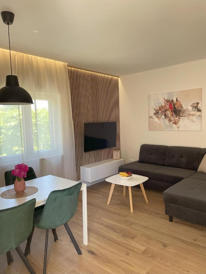 Apartamento Penny Epetium Stobreč Exterior foto